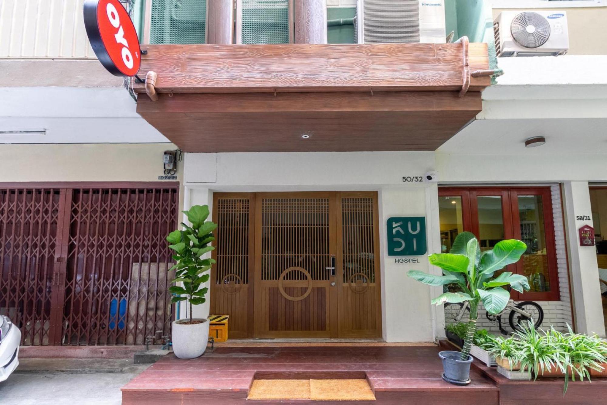 Kudi Hostel Bangkok Exterior photo